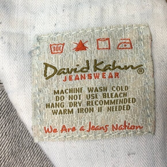 David Kahn Women's Jeans Flare Leg Distressed Low Rise Size 28 Length 35" - Picture 8 of 10
